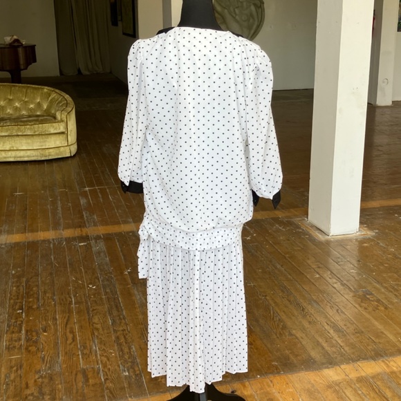1920s inspired vintage, sheer polkadot, flapper dress - Picture 10 of 11